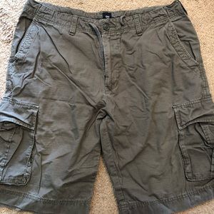 Men’s cargo shorts